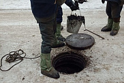 Выполнена чистка канализационных колодцев по адресу пр. Н.Назарбаева 60.