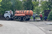 Промывка канализационного коллектора по ул. Калинина.